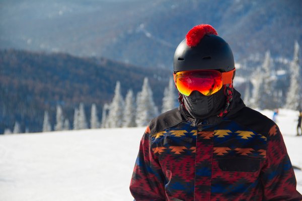 Choisir le meilleur masque de ski : conseils pour des journées inoubliables